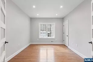 70 Columbus Dr, Tenafly, NJ 07670 - Photo 19