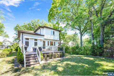 70 Columbus Drive, Tenafly, NJ 07670 - Photo 29