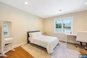 70 Columbus Dr, Tenafly, NJ 07670 - Photo 17