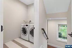 70 Columbus Dr, Tenafly, NJ 07670 - Photo 31