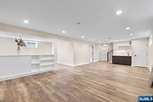 70 Columbus Dr, Tenafly, NJ 07670 - Photo 27