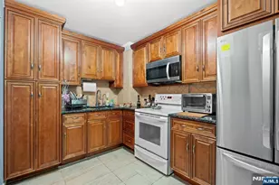 1111 River Road C32, Edgewater, NJ 07020 - Photo 17