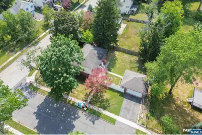 38 Carlson Court, Closter, NJ 07624 - Photo 17