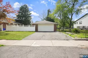 38 Carlson Ct, Closter, NJ 07624 - Photo 7