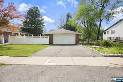 38 Carlson Court, Closter, NJ 07624 - Photo 23