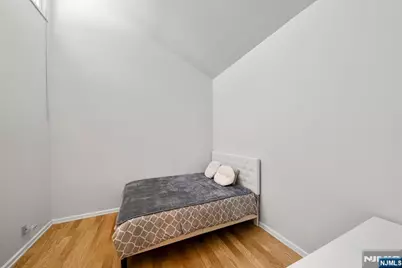 300 Gorge Road 62 #62, Cliffside Park, NJ 07010 - Photo 21