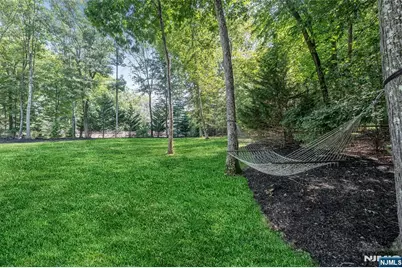 6 Butternut Road, Allendale, NJ 07401 - Photo 45