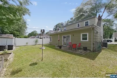 747 Brookside Road, Rahway, NJ 07065 - Photo 7