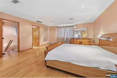 4-16 Bellair Avenue, Fair Lawn, NJ 07410 - Photo 25