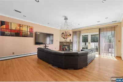 4-16 Bellair Avenue, Fair Lawn, NJ 07410 - Photo 5