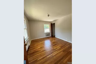 251 Fort Lee Road D #D, Teaneck Township, NJ 07666 - Photo 9