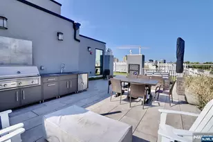 332 Newark Ave 4A, Jersey City, NJ 07302 - Photo 23