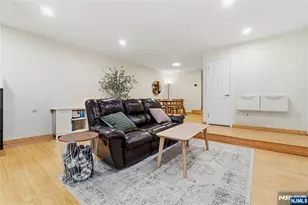 546 Windsor Dr, Palisades Park, NJ 07650 - Photo 3