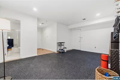 546 Windsor Drive, Palisades Park, NJ 07650 - Photo 13