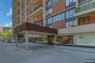 4 Horizon 1022, Fort Lee, NJ 07024 - Photo 45