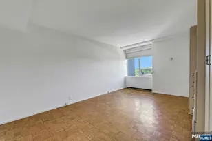 4 Horizon 1022, Fort Lee, NJ 07024 - Photo 41