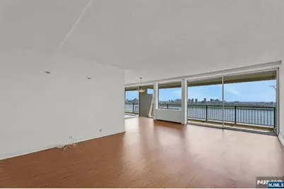 4 Horizon 1022 #1022, Fort Lee, NJ 07024 - Photo 7