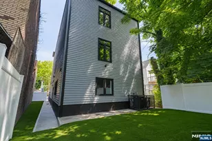 393 Myrtle Ave, Irvington, NJ 07111 - Photo 27