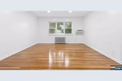 245 Passaic Avenue E9 #E9, Passaic, NJ 07055 - Photo 5