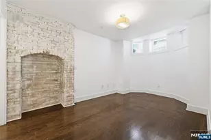 252 Mt Pleasant Ave 1, Newark, NJ 07104 - Photo 17