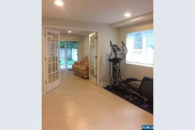452B Lawn Avenue B #B, Palisades Park, NJ 07650 - Photo 15