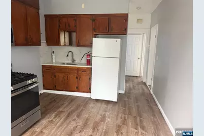 61 Spring Street, Lodi, NJ 07644 - Photo 9