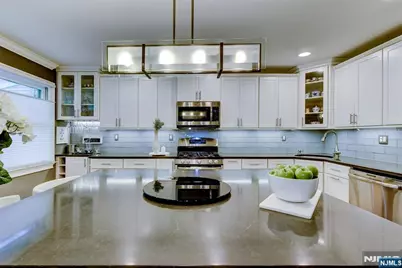 131 Bunker Hill, Wayne, NJ 07470 - Photo 11