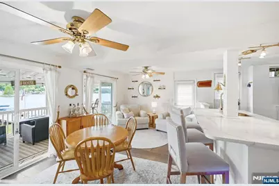 51 Lakeside Avenue, Jefferson Township, NJ 07849 - Photo 7