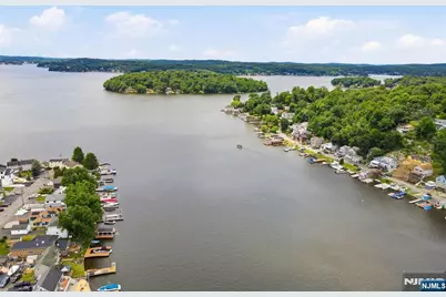 51 Lakeside Avenue, Jefferson Township, NJ 07849 - Photo 23