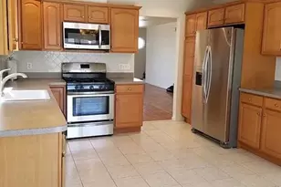 34 Delia Blvd A(2nd Floor, Palisades Park, NJ 07650 - Photo 3