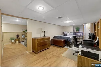 480 Baxter Avenue, Wyckoff Township, NJ 07481 - Photo 17