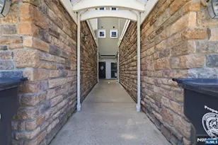 404 Waterview Ct 404, Hanover Township, NJ 07927 - Photo 9