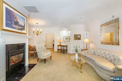100 Ridgewood Road 207 #207, Washington Township, NJ 07676 - Photo 7