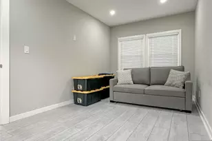 697 Kearny Ave, Kearny, NJ 07032 - Photo 19