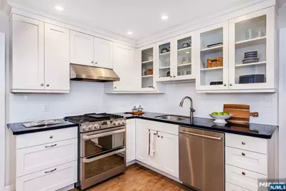 26 Cornell Way, Montclair, NJ 07043 - Photo 7