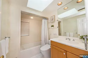 26 Cornell Wy, Montclair, NJ 07043 - Photo 17