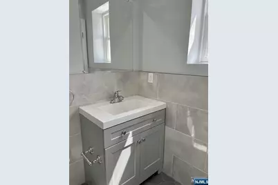519 Cross Street 1 #1, Harrison, NJ 07029 - Photo 29