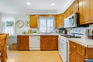 719 Godwin Ave, Midland Park, NJ 07432 - Photo 13
