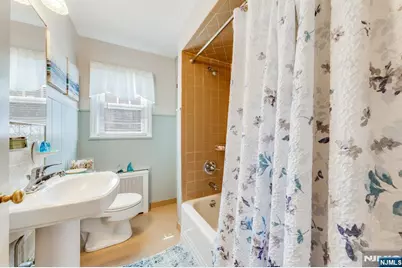 719 Godwin Avenue, Midland Park, NJ 07432 - Photo 19