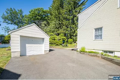 719 Godwin Avenue, Midland Park, NJ 07432 - Photo 37