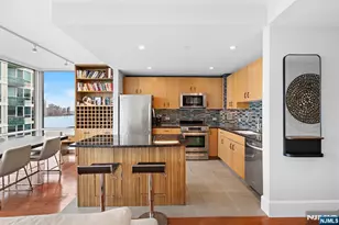 1 Shore Ln 2707, Jersey City, NJ 07310 - Photo 11