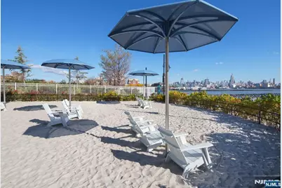 1 Shore Lane 2707 #2707, Jersey City, NJ 07310 - Photo 23