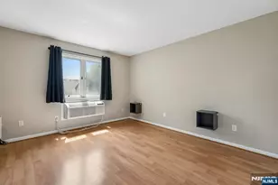 112 Mill Street H, Belleville, NJ 07109 - Photo 13