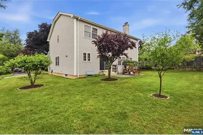 400 Paris Avenue, Northvale, NJ 07647 - Photo 31