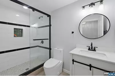 440 Alder Street, Lyndhurst Township, NJ 07071 - Photo 15