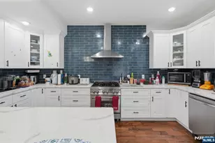 440 Alder St, Lyndhurst Township, NJ 07071 - Photo 9