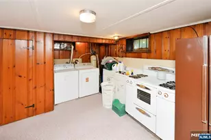 15-06 Morlot Ave, Fair Lawn, NJ 07410 - Photo 21