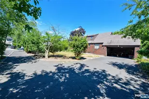 15-06 Morlot Ave, Fair Lawn, NJ 07410 - Photo 27