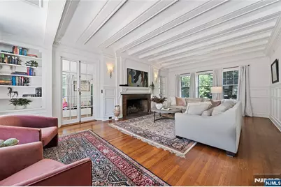 111 Upper Mountain Avenue, Montclair, NJ 07042 - Photo 9