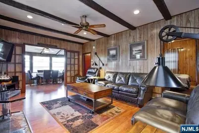 137 Lakeview Avenue, Ringwood, NJ 07456 - Photo 7